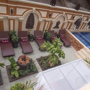 Reaksmey Chanreas Hotel